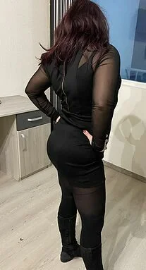 Dekolte Giymesini Seven Görükle Escort Sinem